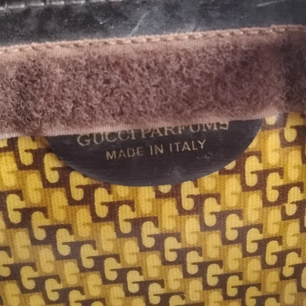Gucci Stylish Brown Suded and Green Men's Travel Shaving Bag